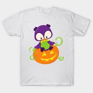 Halloween Owl, Cute Owl, Purple Owl, Pumpkin T-Shirt